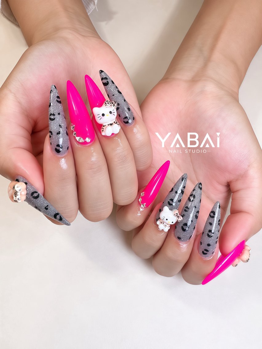 ネイル ハンドネイル YABAI NAIL 本通店のネイルデザイン