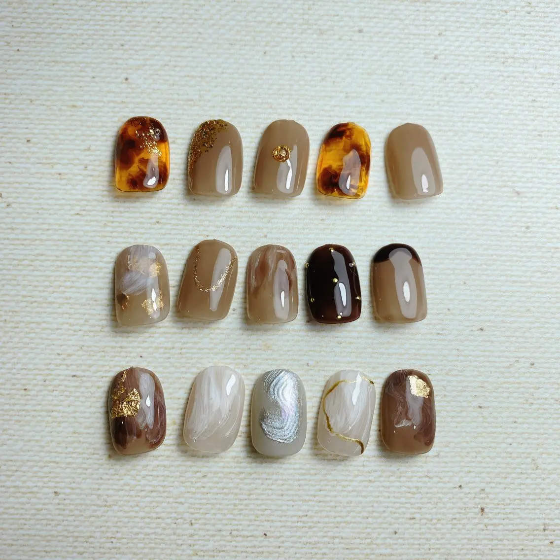 ネイル emiu petiteのネイルデザイン