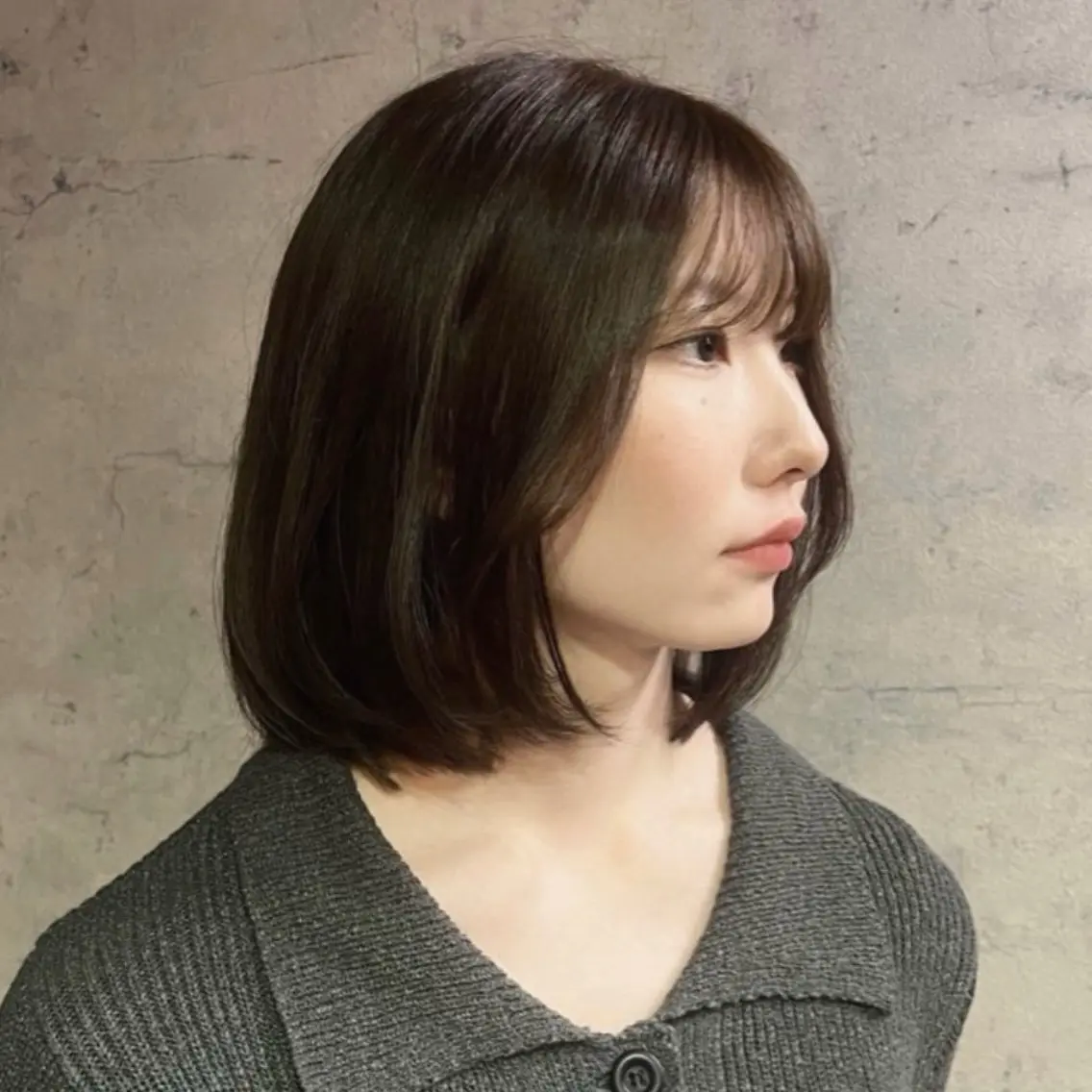 前髪＋顔周りカットの写真