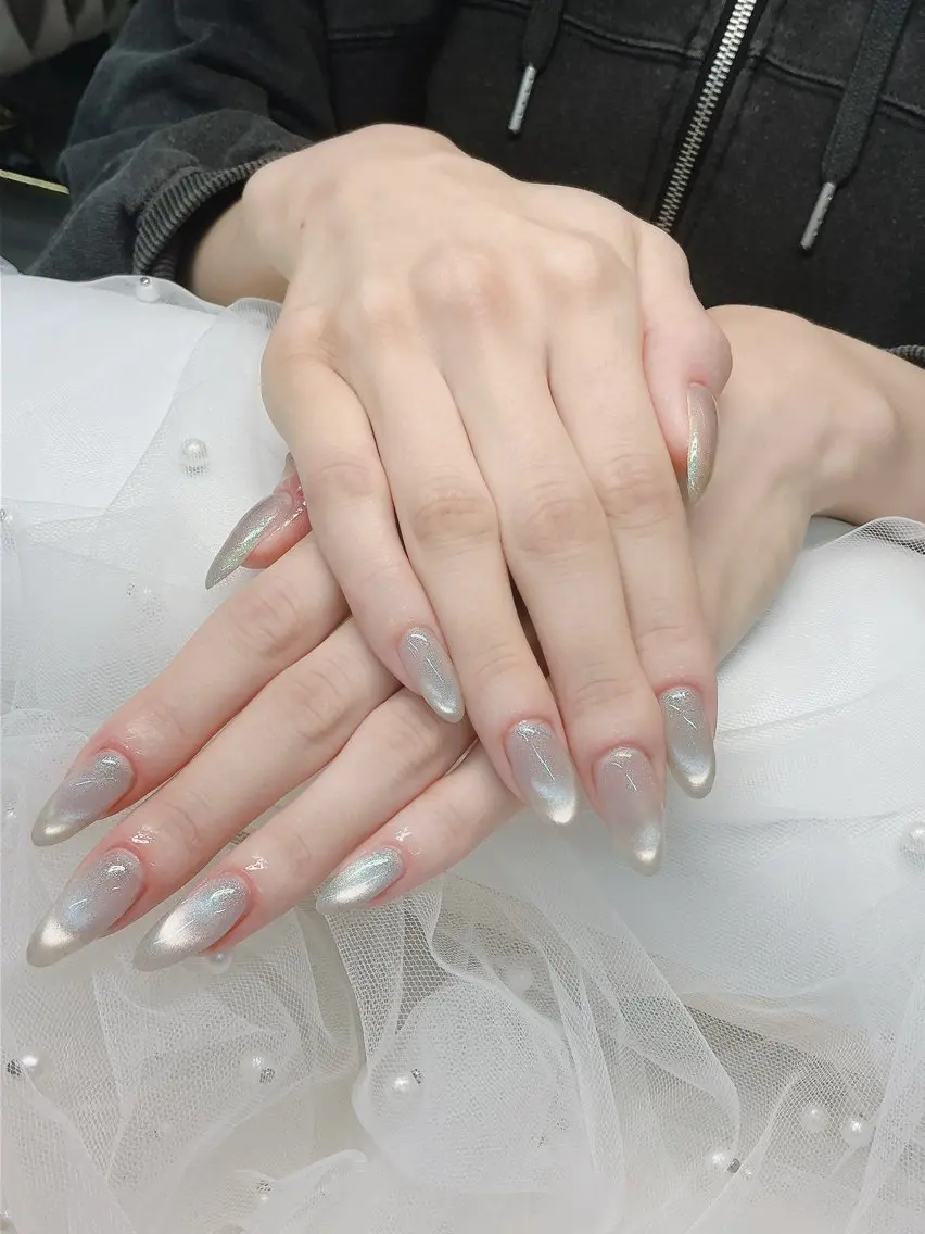 ネイル ジェルネイル マグネットネイル ハンドネイル 花瀬 スノーのネイルデザイン