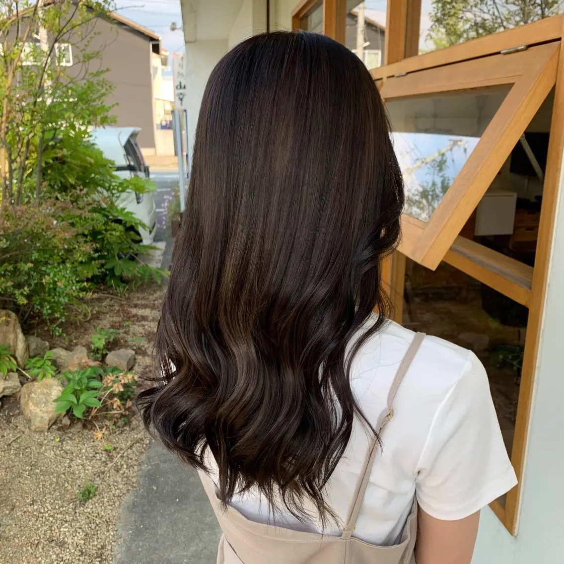 カラー ブラウンカラー 白川 惺佳のヘアスタイル