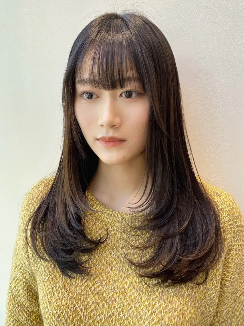 ロング カット カラーリスト/アイ リスト/牛込萌香🫧のヘアスタイル