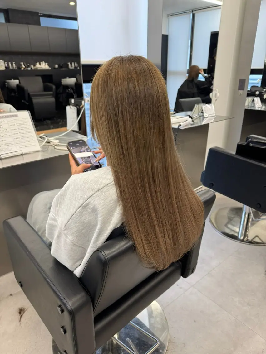 ロング カラー ベージュカラー ブリーチ ミルクティーベージュ エクステ ヘアカラー エクステ ベージュ/エクステ /職人/KENTAのヘアスタイル