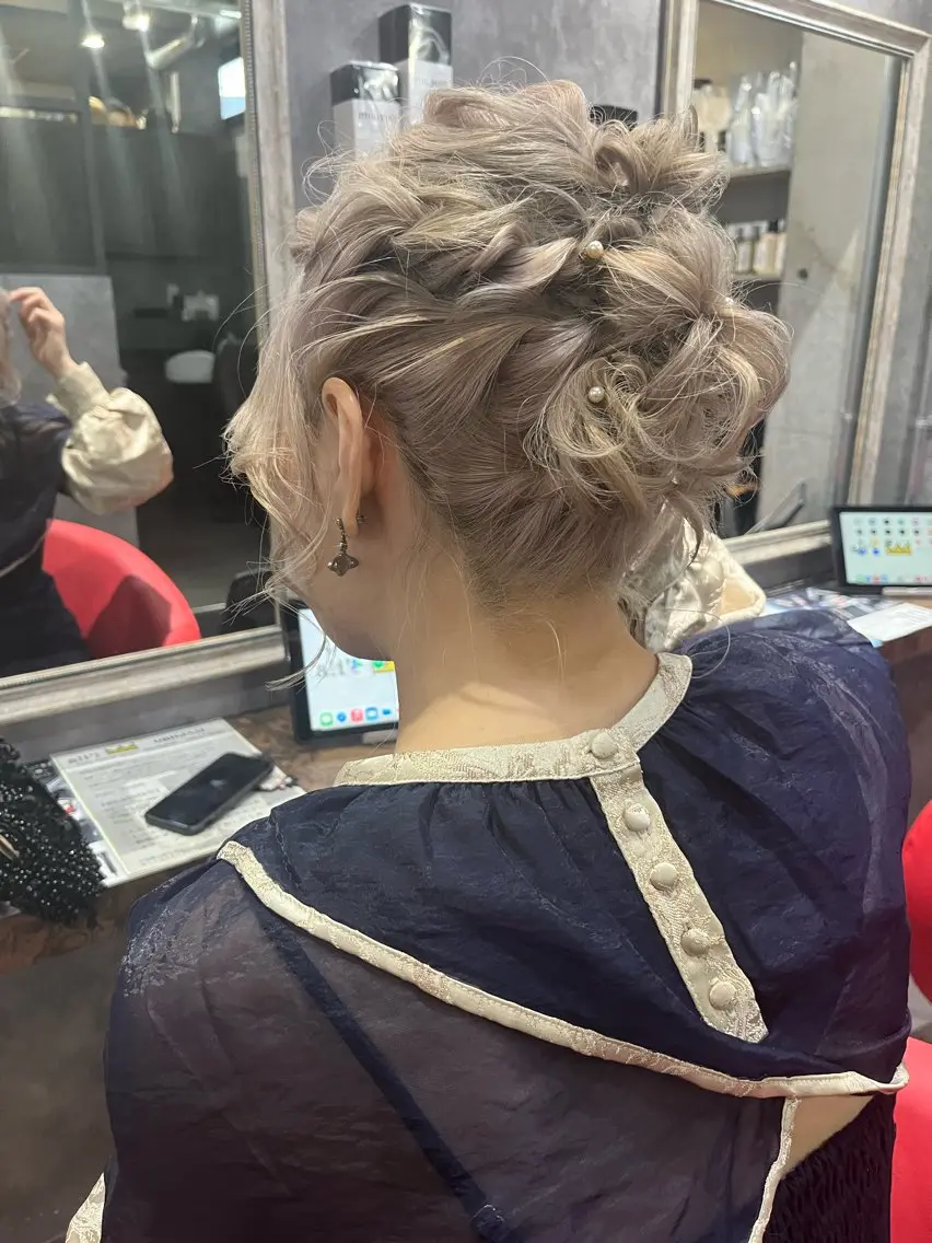 ヘアアレンジ ヘアセット 駅チカ【ali'i】 アリイ花崎友美☘のヘアスタイル
