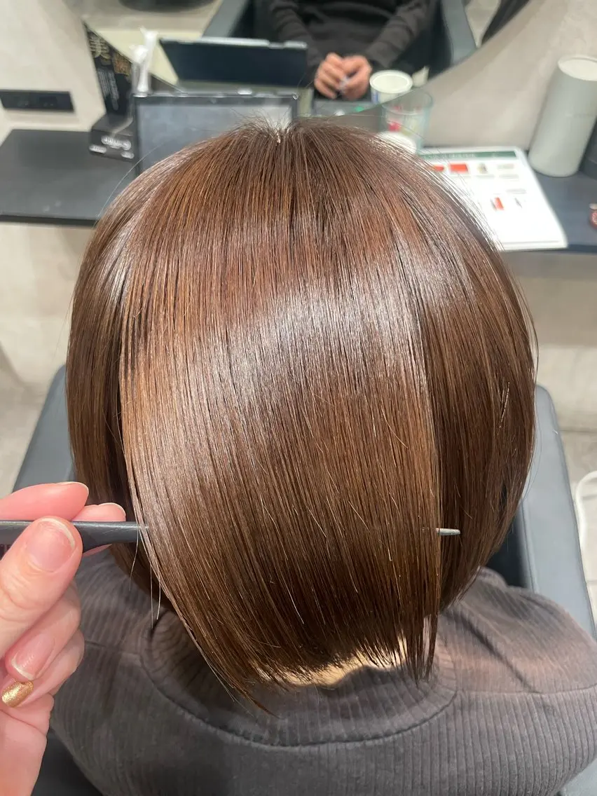 白髪ぼかしカラー+カット+3stepトリートメント🫧の写真