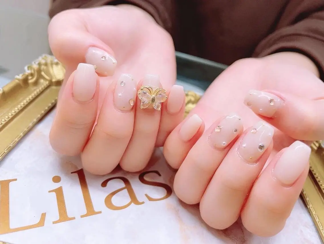 ネイル 入学式 ジェルネイル 卒業式 ハードジェル キラキラネイル Lilas Nailのネイルデザイン