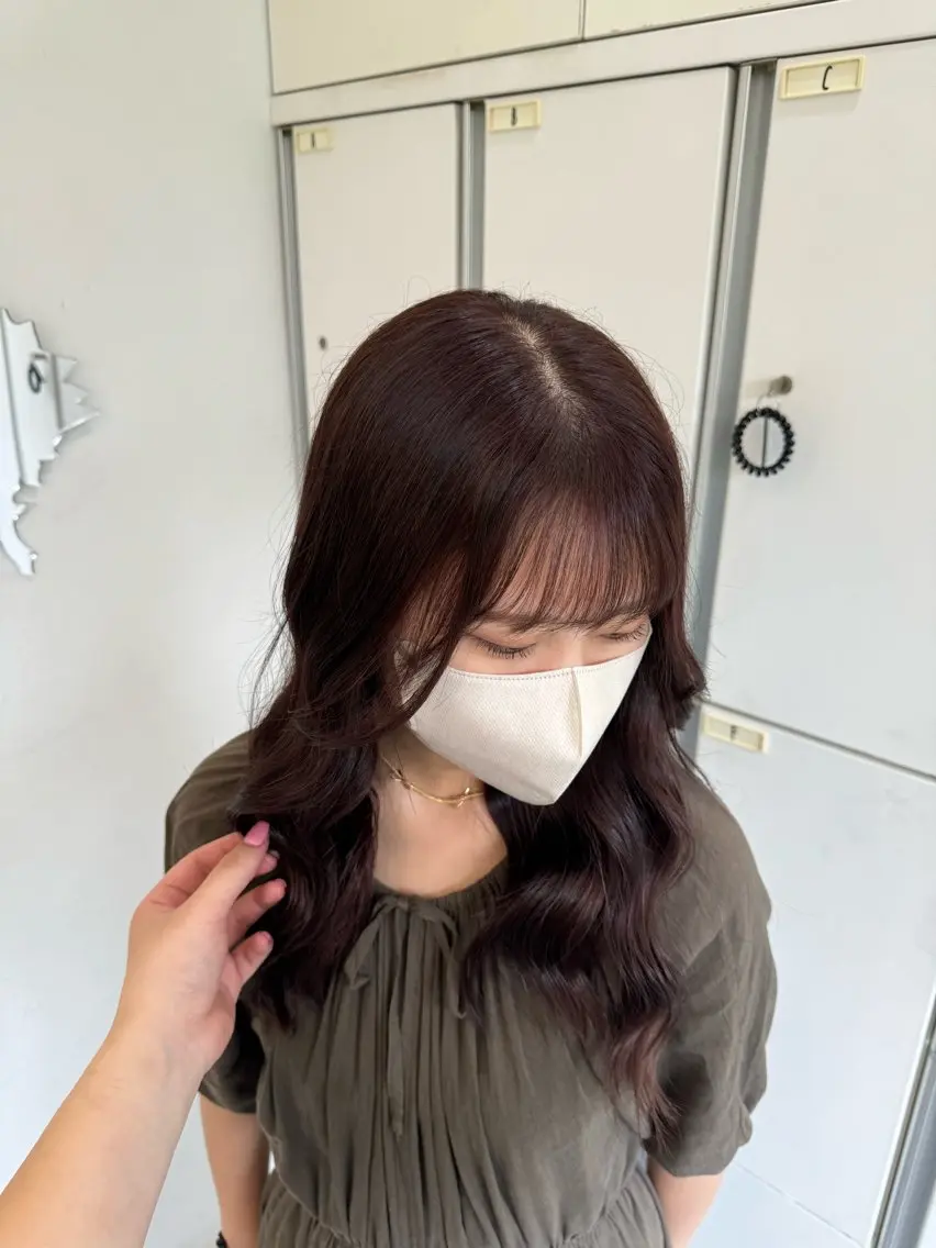 ロング カラー ブリーチ ブラウンカラー ブリーチなしカラー ピンクカラー ピンクブラウン ブリーチなしwカラー /艶カラー/oukaのヘアスタイル