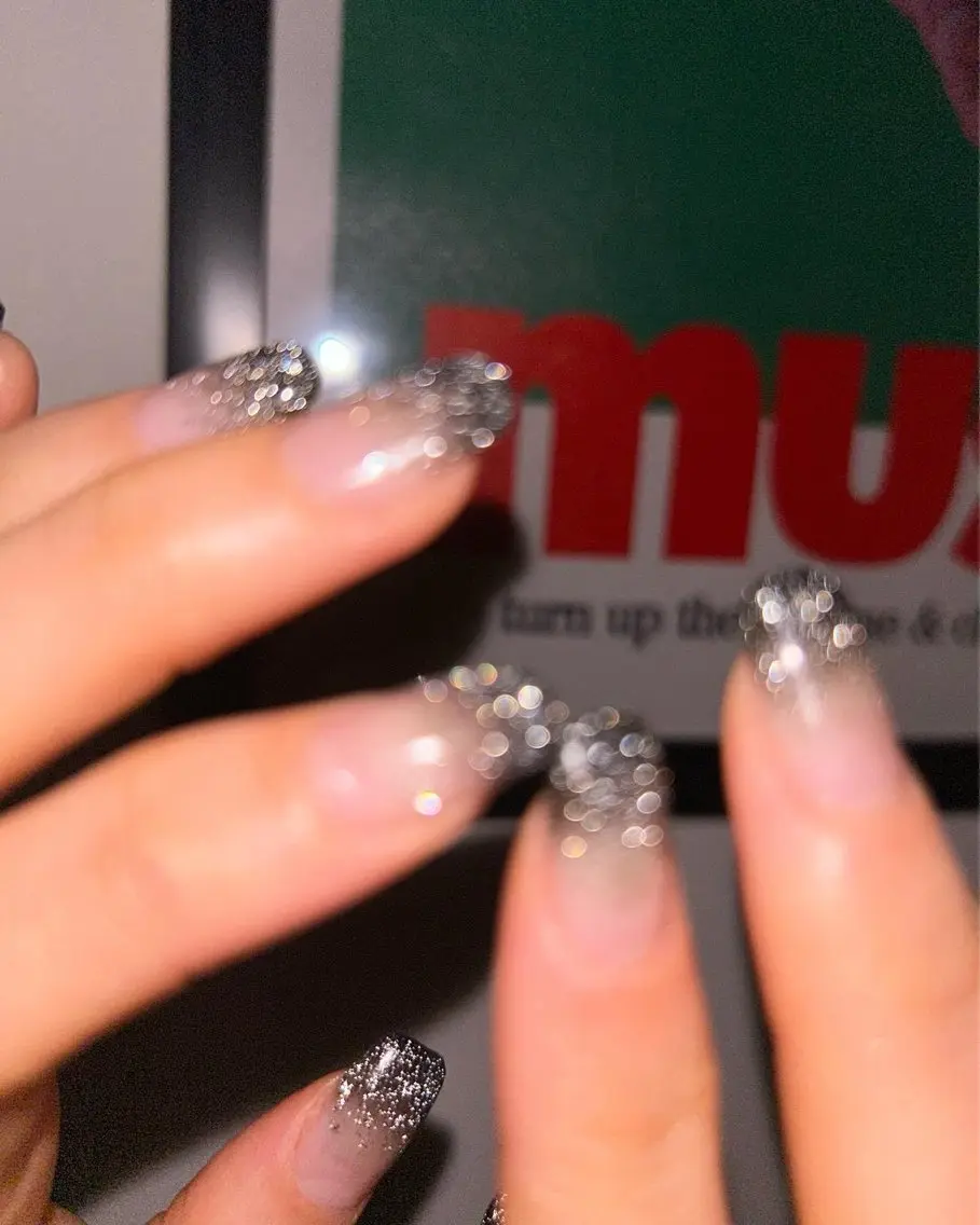 ネイル Laki nailのネイルデザイン