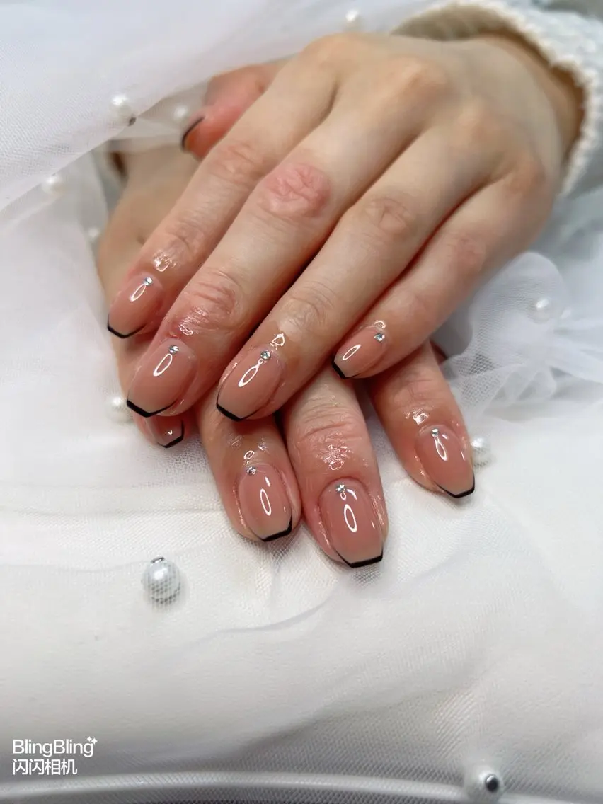 ネイル ハンドネイル THUMBS UP NAILのネイルデザイン