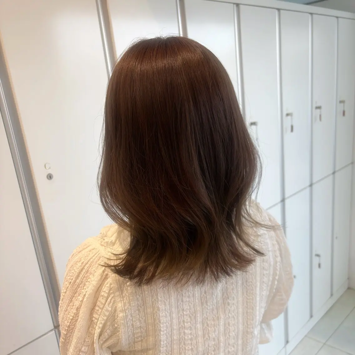 ミディアム カット ヘアカラー 🤍Yui 🤍のヘアスタイル
