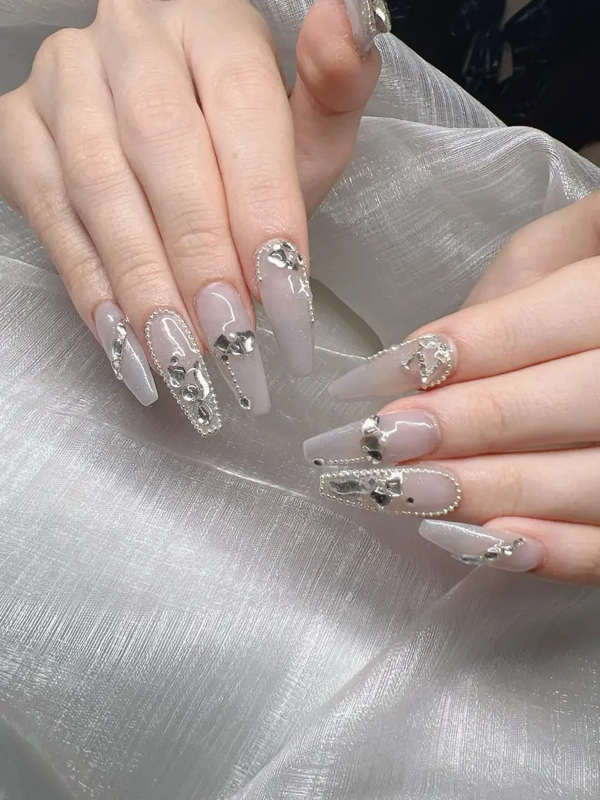 ネイル ハンドネイル Lee Nailsのネイルデザイン