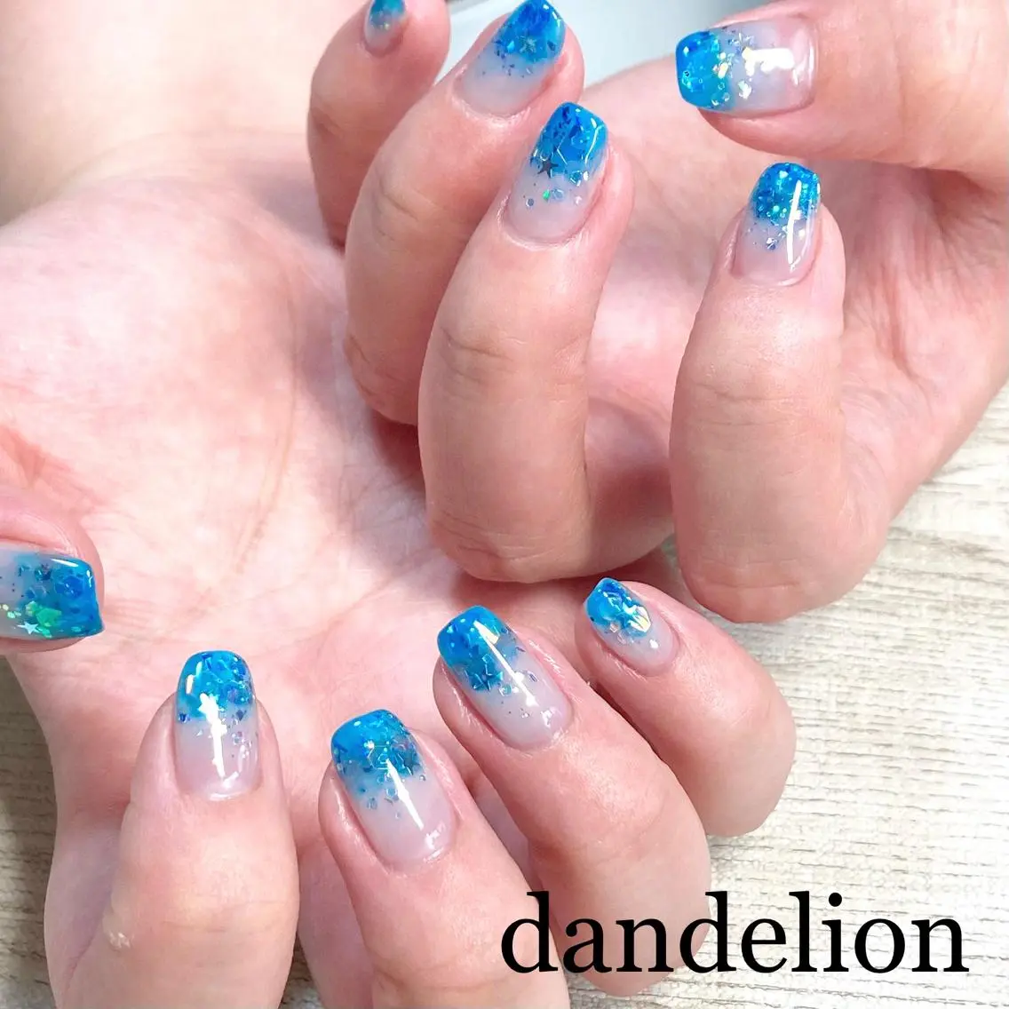 ネイル ハンドネイル ハンドケア dandelion ダンデライオンのネイルデザイン
