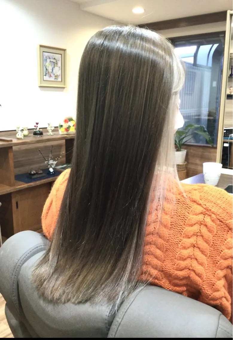 ロング カラー インナーカラー Annon プライベートサロンのヘアスタイル
