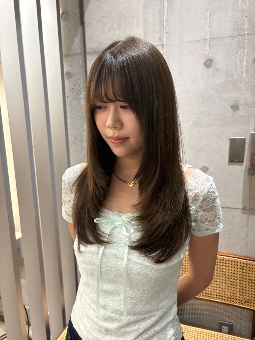 ロング 顔周りカット レイヤーカット Watanabe Maiのヘアスタイル