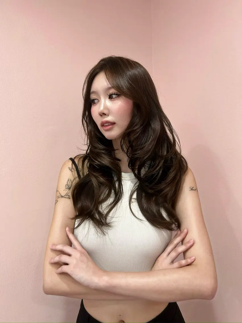 ロング カット ヘアカラー トリートメント 表参道/ワンホンヘア SAAYA🖤のヘアスタイル