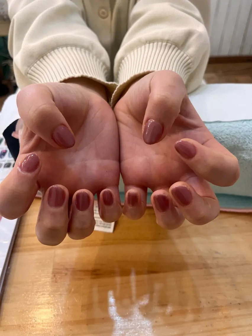 ネイル ワンカラーネイル nailAlaia 妙典店 アイリのネイルデザイン