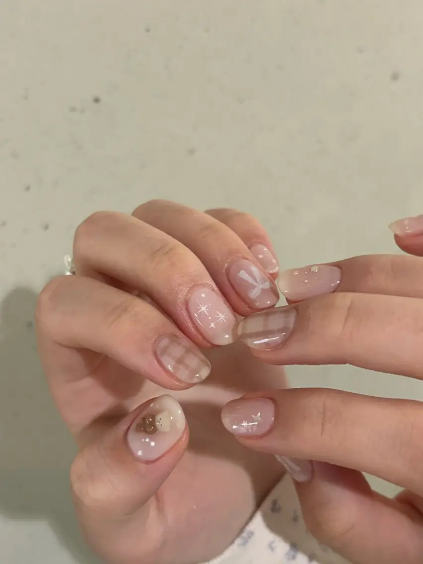 ネイル emi 🧸のネイルデザイン