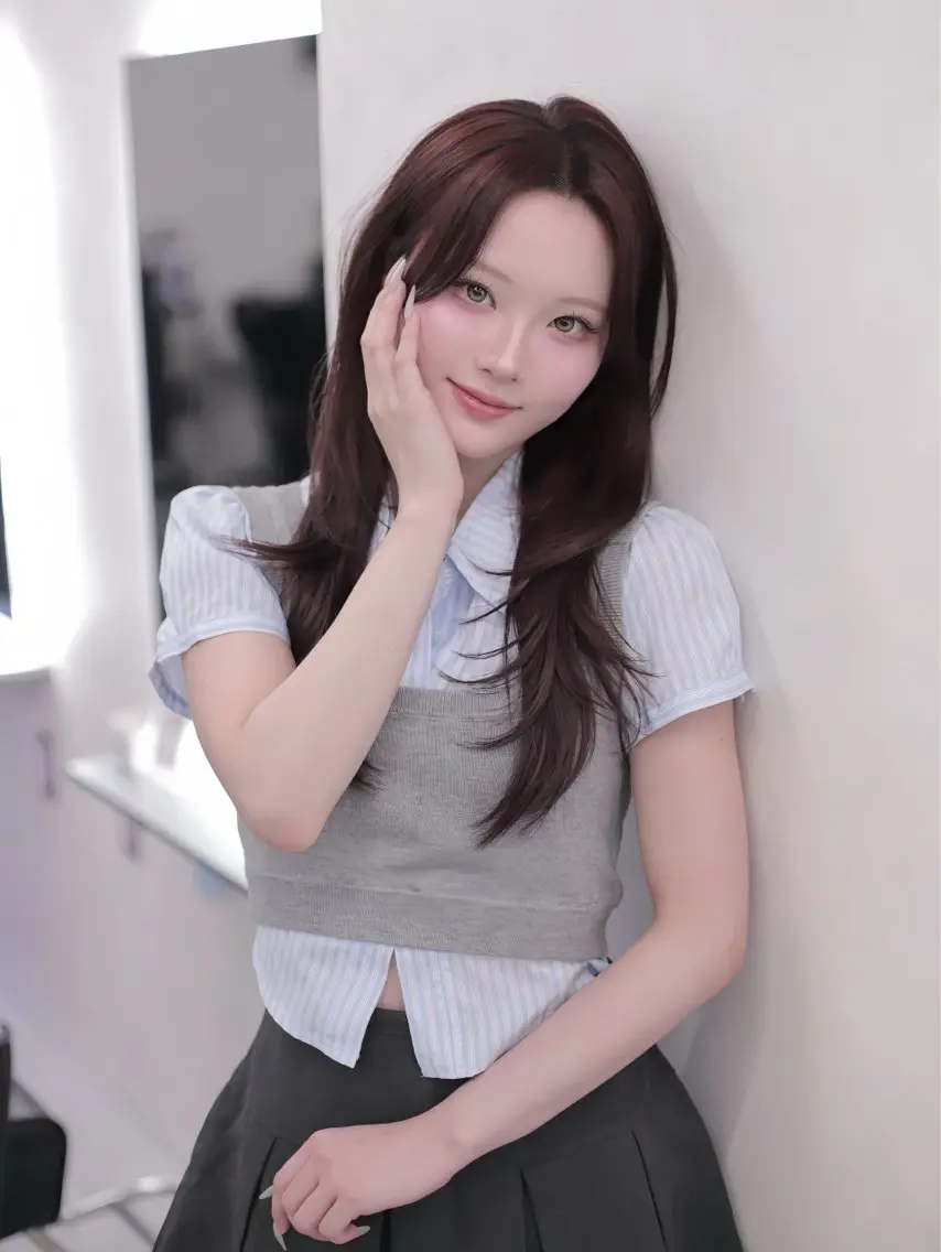 ロング カラー ハッシュカット 韓国風ヘア レイヤーカット カット ヘアカラー トリートメント 盛れる顔周りカット ♥️韓国ヘア"ちぇるのヘアスタイル
