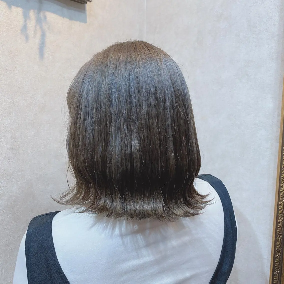 ショート カラー ブリーチ 齊藤 萌香のヘアスタイル