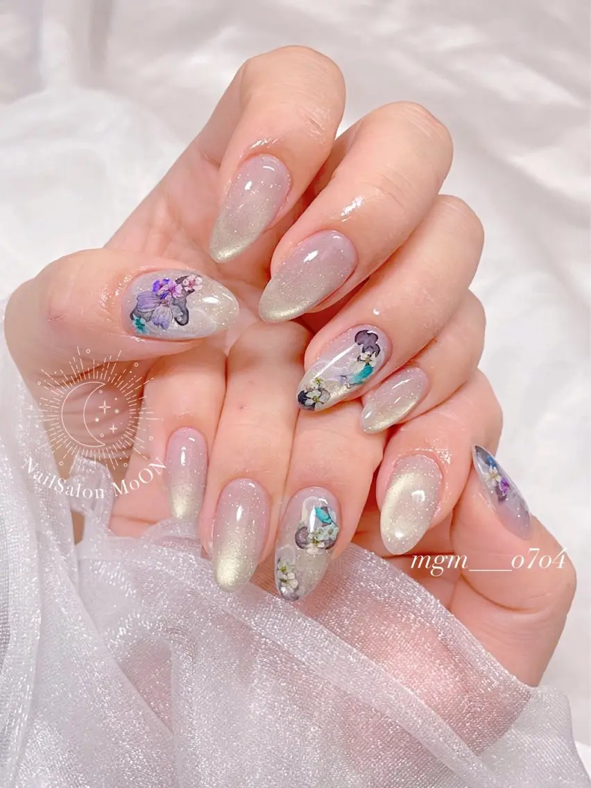 ハンドネイル ハンドケア MoON...❤︎ MeGuのネイルデザイン