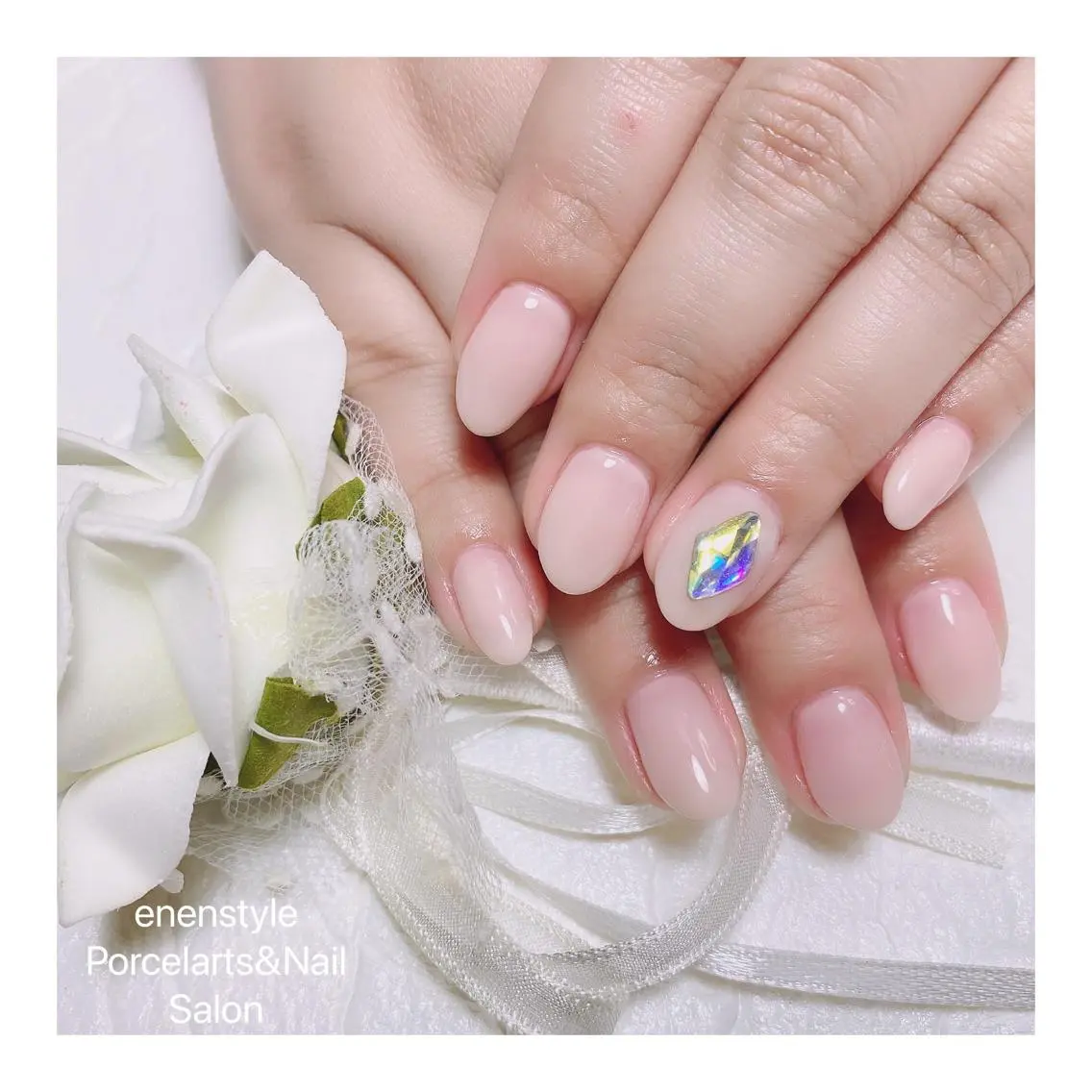 ミディアム ネイル 🐾enen style 🐾のネイルデザイン