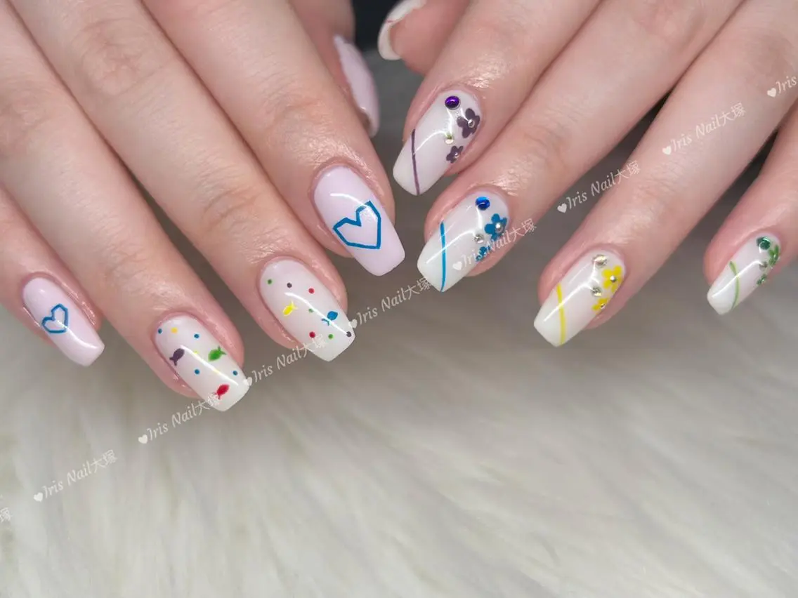 ネイル ハンドネイル ハンドケア 🍒IRIS Nail🌸のネイルデザイン