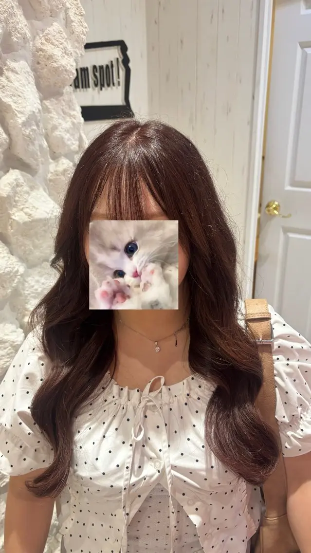 ロング カラー ブラウンカラー レッドカラー レッドブラウン くびれヘア Agu.hair / ミナミのヘアスタイル