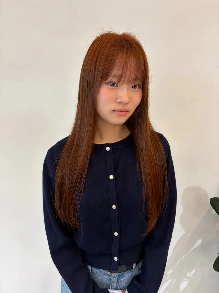 カラー ブリーチ ブラウンカラー ダブルカラー ブリーチなしカラー オレンジ ヘアカラー 塩崎 聖奈のヘアスタイル