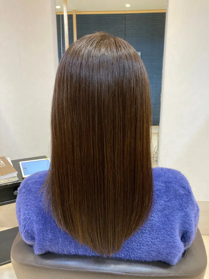 セミロング カラー 髪質改善 後藤 由花梨のヘアスタイル
