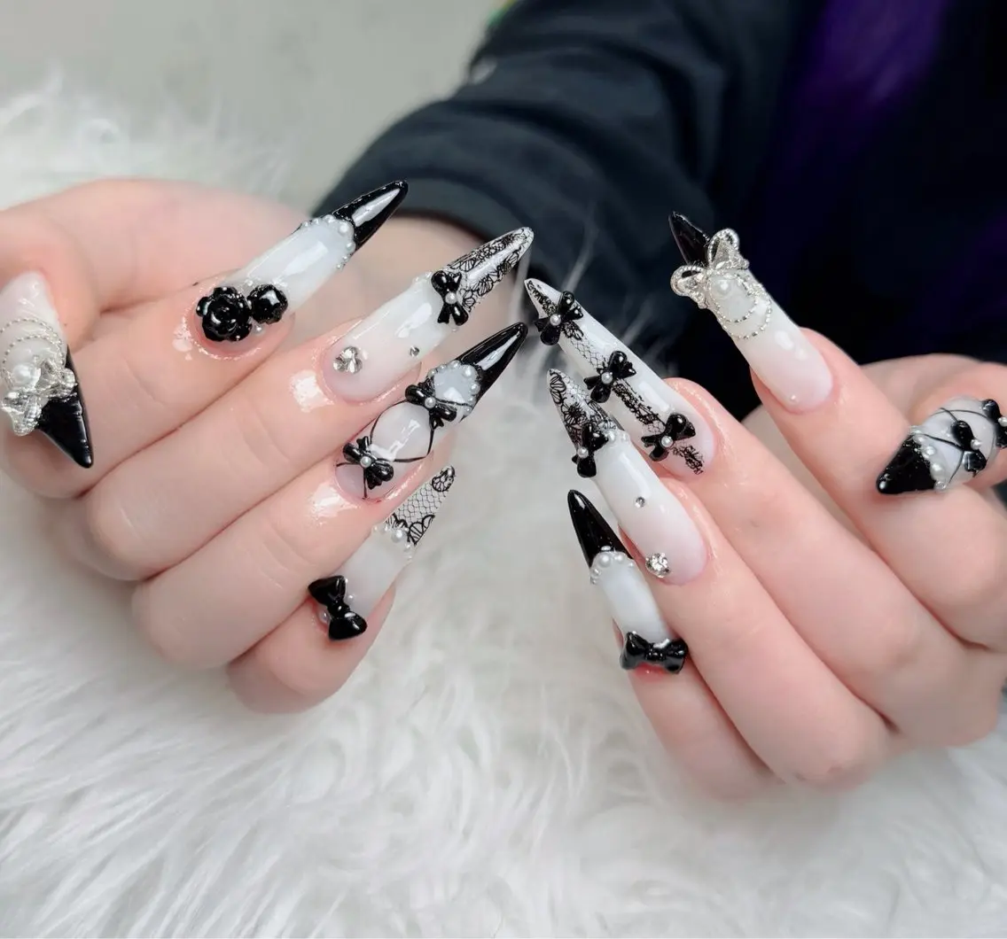 ネイル アートネイル フレンチネイル ジェルネイル 韓国ネイル マグネットネイル ハンドネイル Lenie Nail Okuboのネイルデザイン