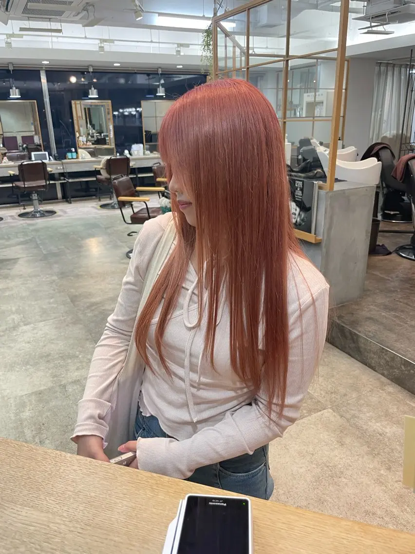 【2ヶ月以内】リタッチブリーチWカラー＋3stepTr_￥12800の写真