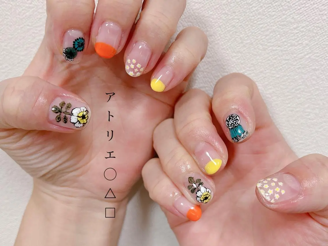 ネイル アートネイル ハンドネイル アトリエ ○△□のネイルデザイン