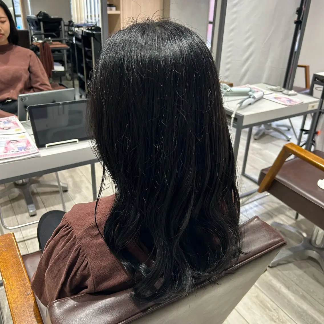 ミディアム カラー/エクステ 🤍ルナのヘアスタイル