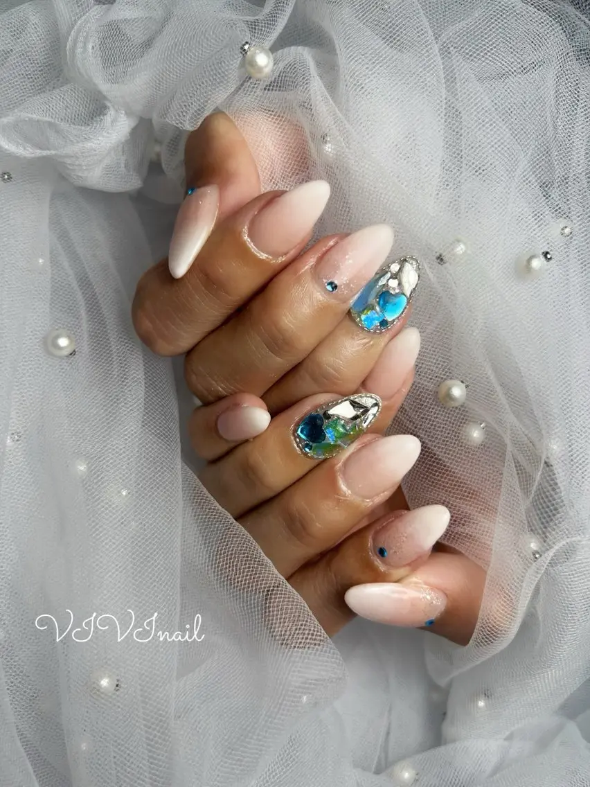 ネイル ハンドネイル vivi nailのネイルデザイン