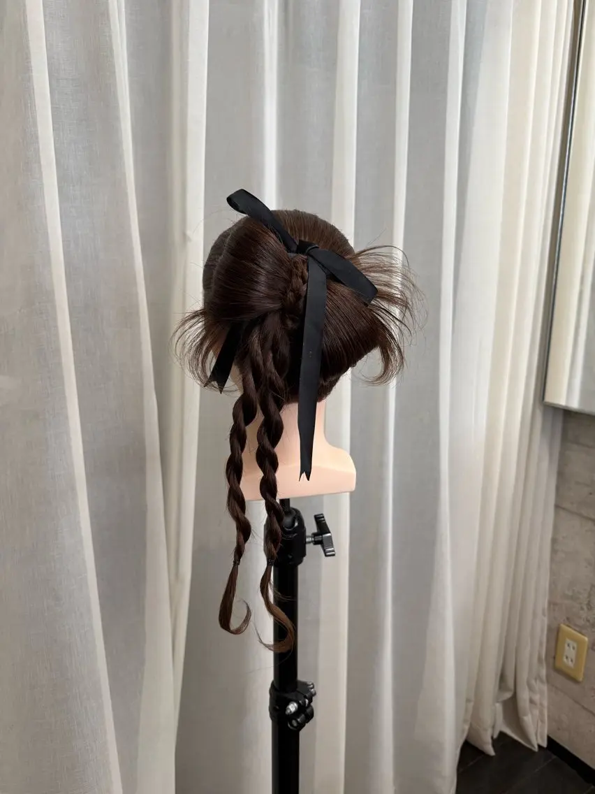 ヘアアレンジ 奴賀 詩のヘアスタイル