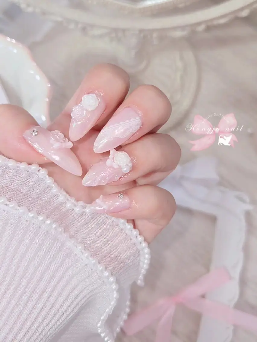 ネイル Kongju  nailのネイルデザイン