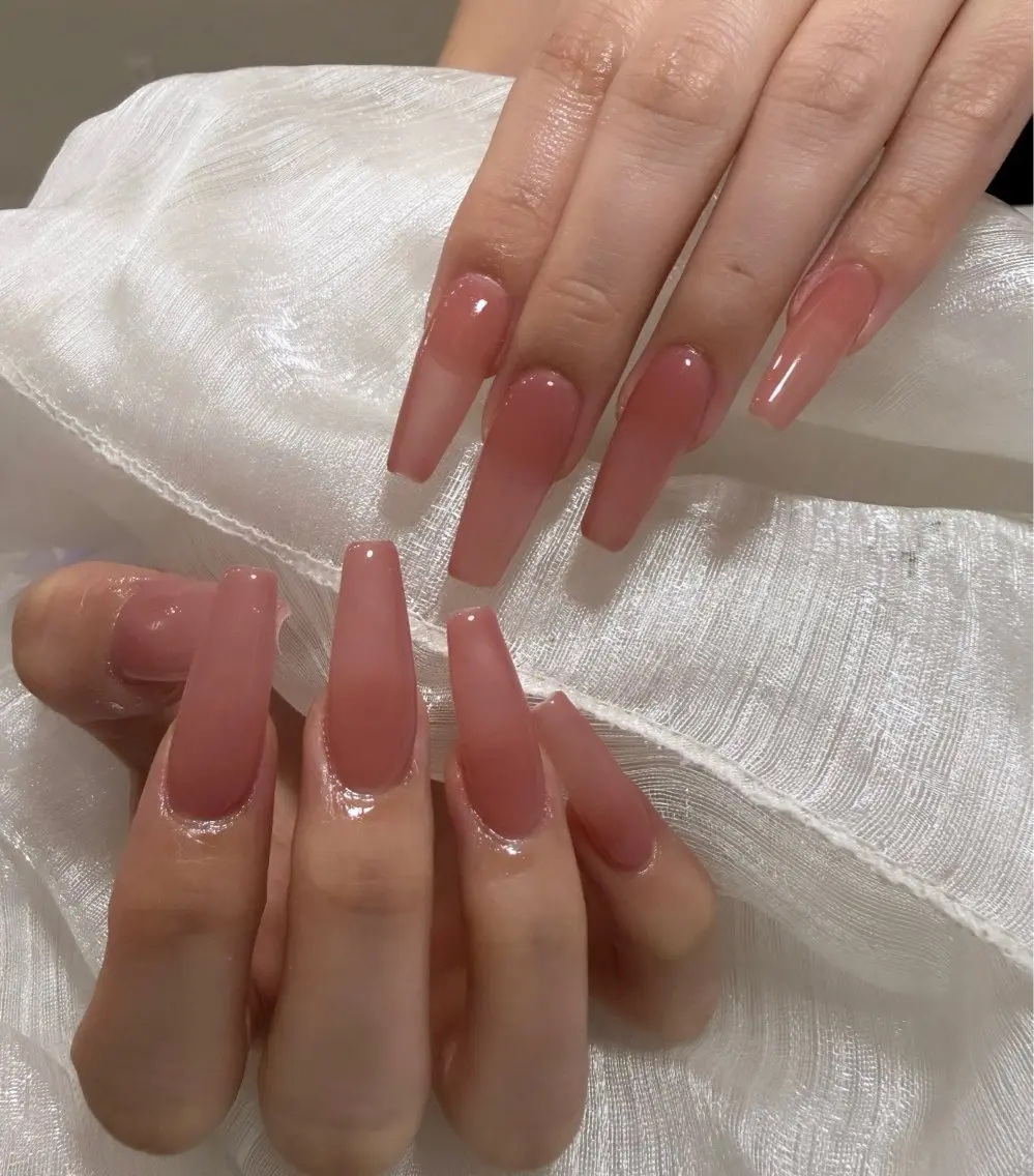 ネイル &Me さらのネイルデザイン