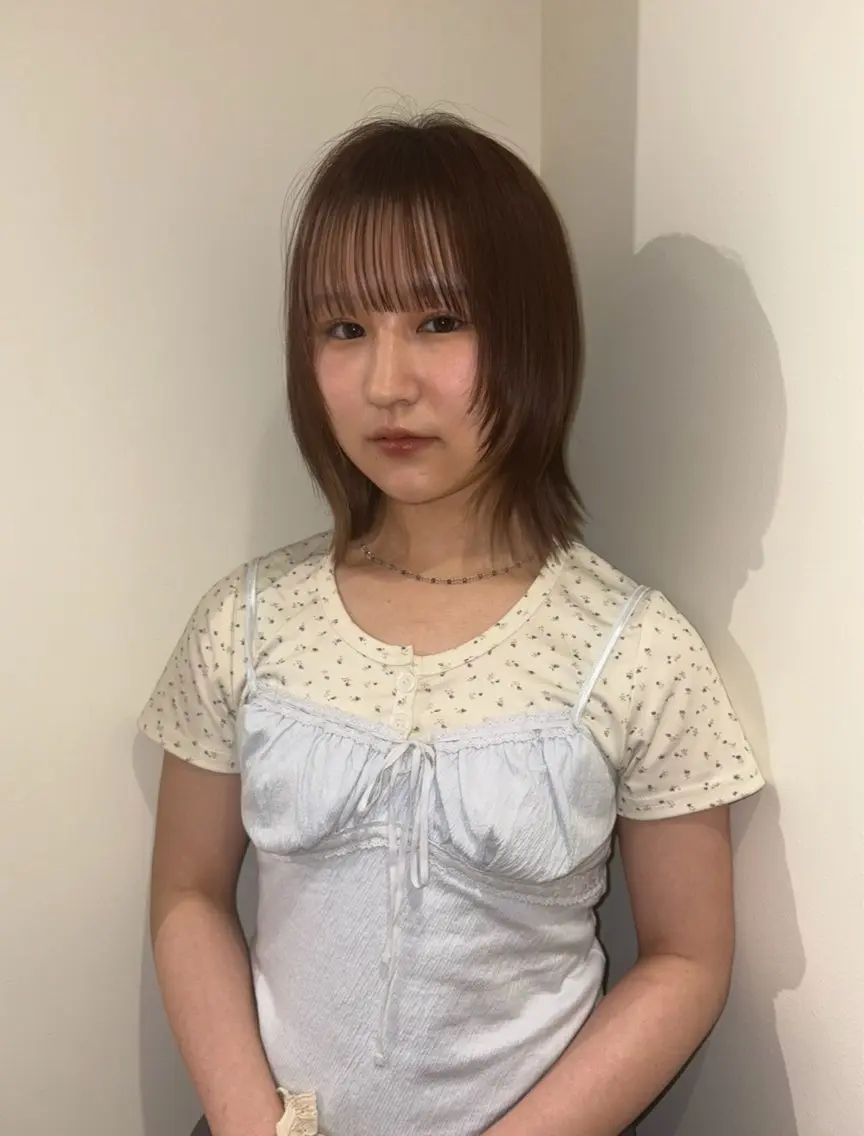 セミロング カット natsuki /HUIのヘアスタイル