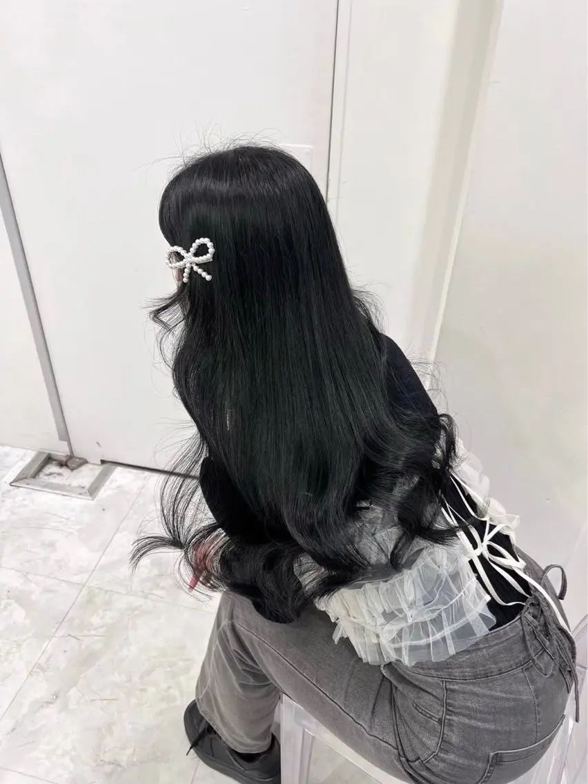 🏹韓国トレンド🏹重くない暗髪透明感ワンカラー🪽➕髪質改善➕4stepTOKIOトリートメント🪽の写真