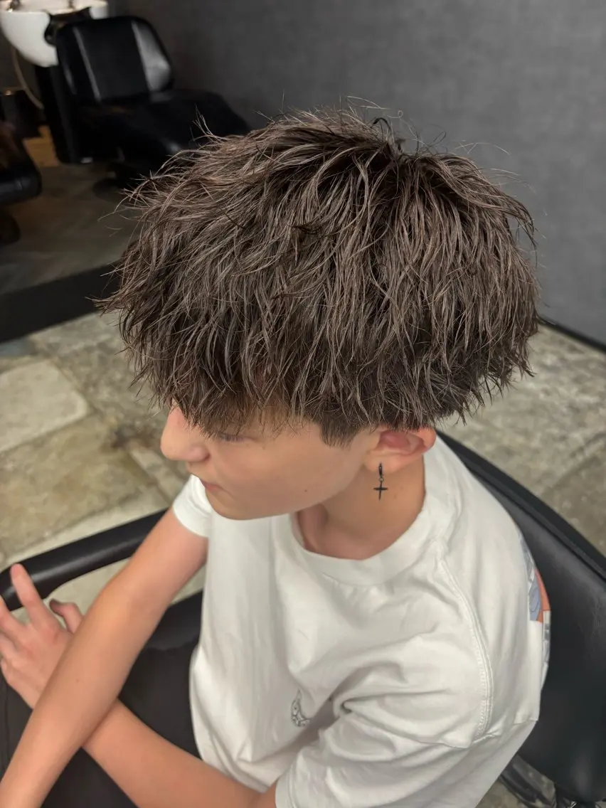 パーマ メンズ 西嶋 大凱のヘアスタイル