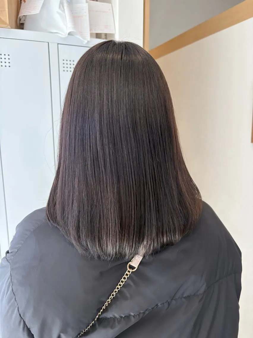 ミディアム カラー アッシュ アッシュグレー 透明感カラー トリートメント カット ヘアカラー 藤原仁美/レイヤー /透明感カラーのヘアスタイル