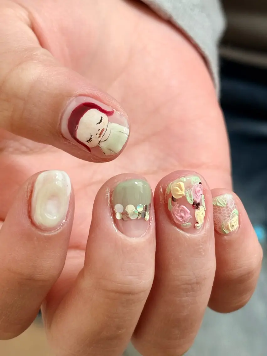 ネイル rina🎀 プライベートサロンのネイルデザイン