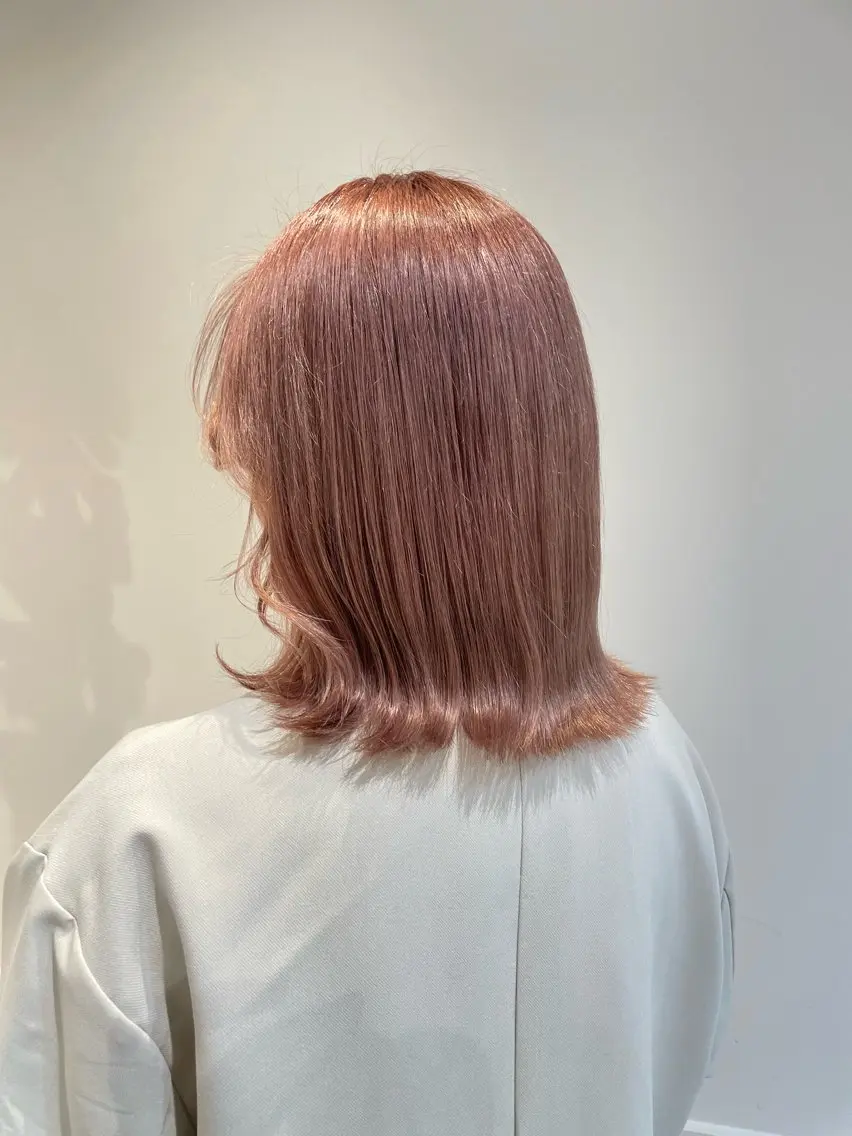 ミディアム カラー ベージュカラー ブリーチ ピンクカラー ピンクベージュ ウルフカット/ハイト ーン🎀mizukiのヘアスタイル