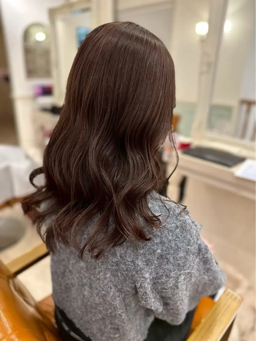 カラー ♻️ブリーチなし カラー♻️のヘアスタイル