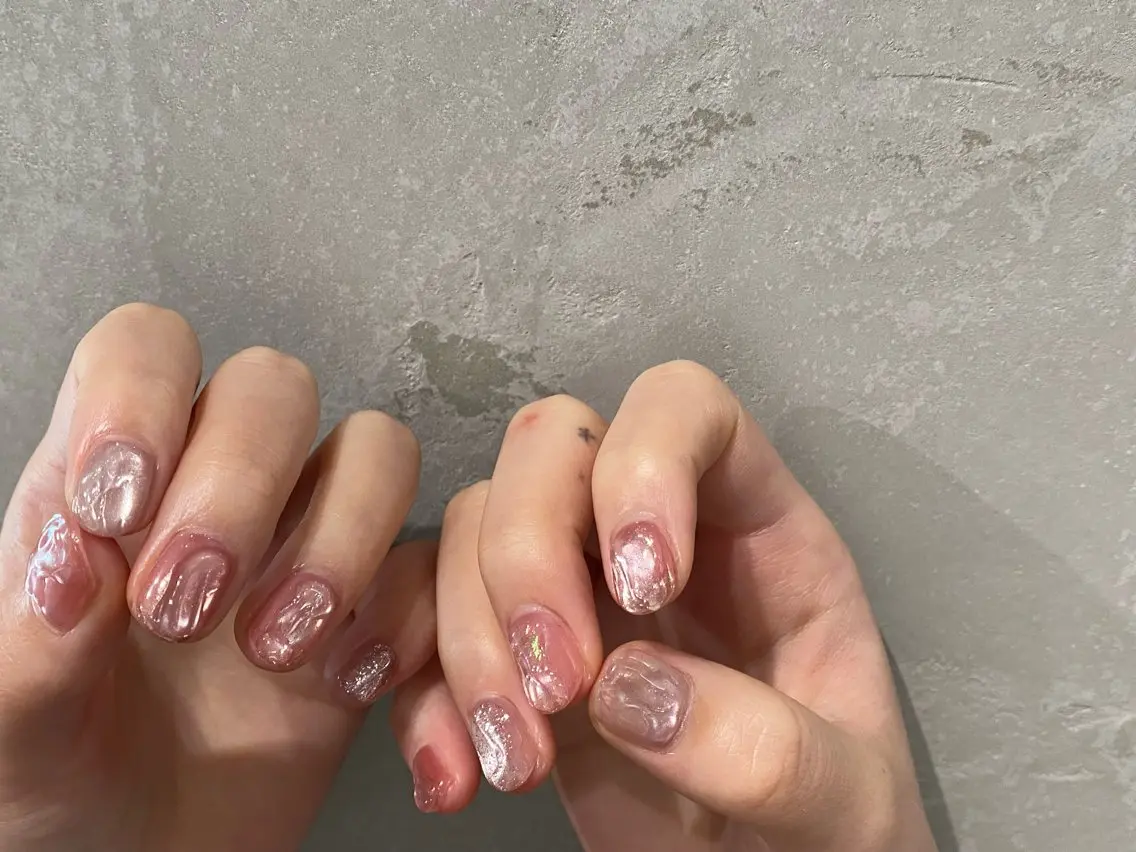 ネイル マグネットネイル ミラーネイル ニュアンスネイル ハンドネイル Yuriko Omi パラジェル/渋谷のネイルデザイン