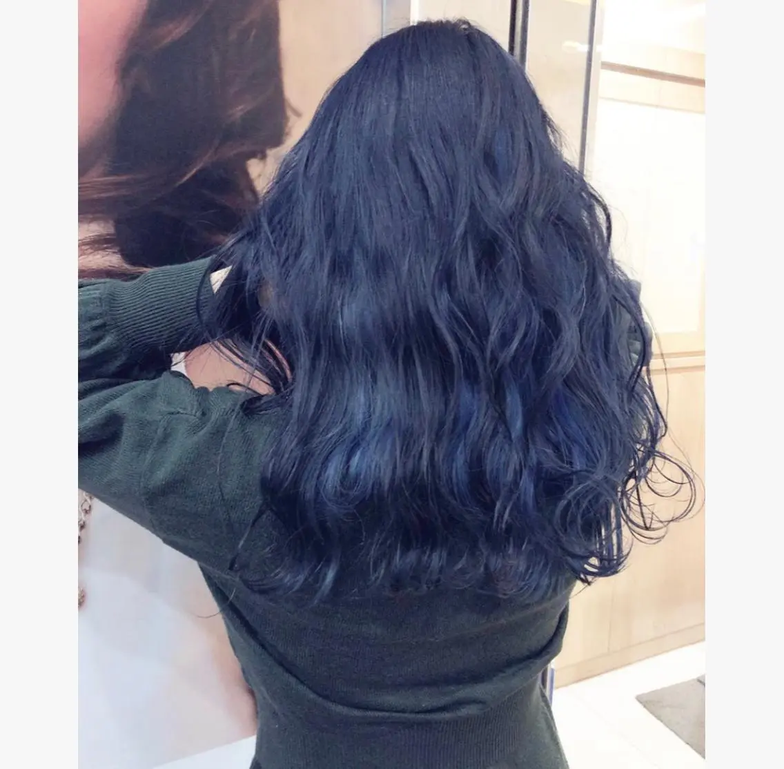 ロング カラー 店長ハイトーンカラー 柞山史奈のヘアスタイル