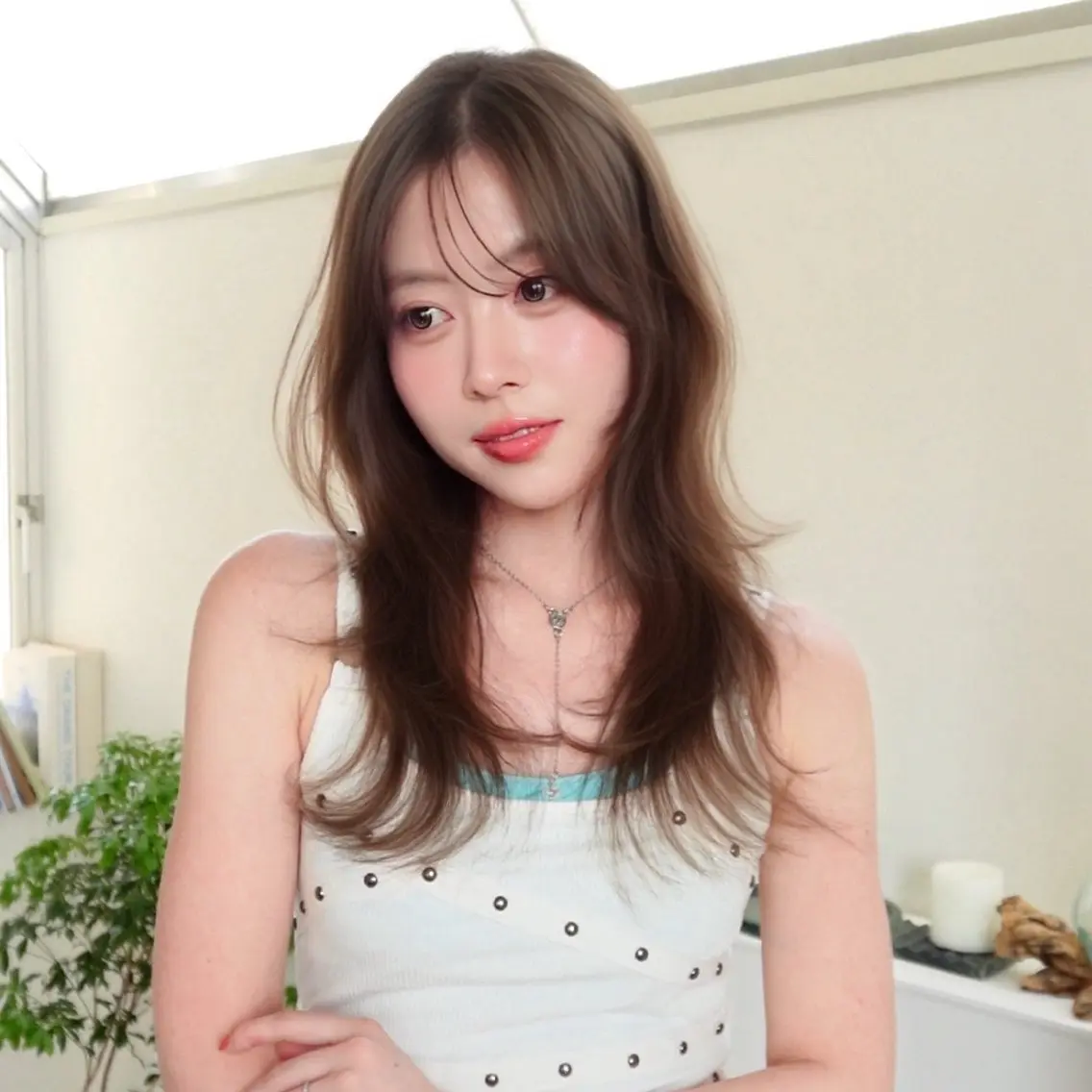 ミディアム カラー ミディアムレイヤー ベージュカラー ブリーチ ブラウンカラー ダブルカラー カット ヘアカラー トリートメント 🎀𝑆𝐴𝑅𝐴 /レイヤーカット🎀のヘアスタイル