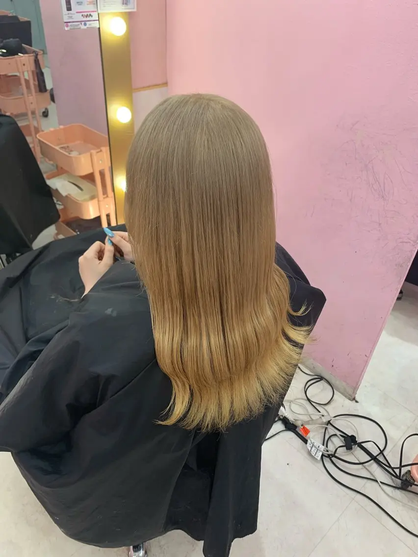 ロング カラー ヘアカラー トリートメント 甘ふわgirly🎀 ハイトーン🤍Ramのヘアスタイル