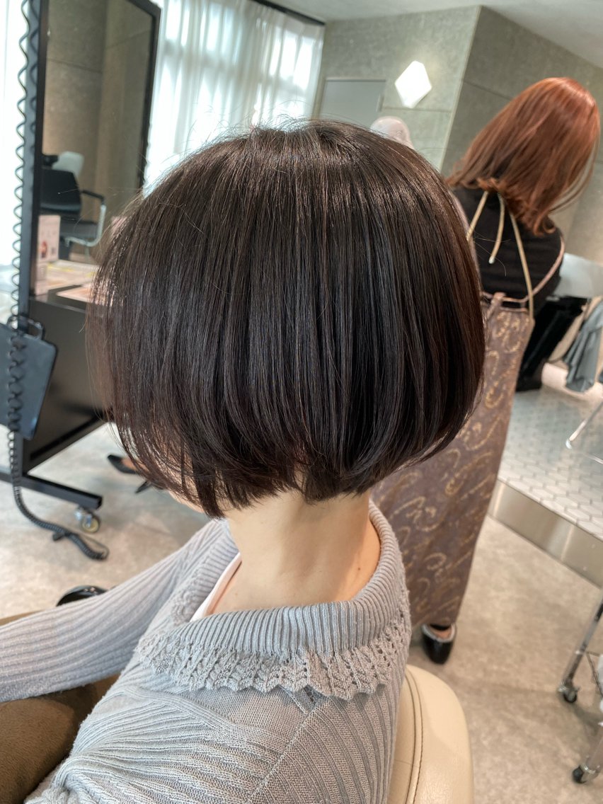 ショート ショートヘア SALOWIN◽ Ichika のヘアスタイル
