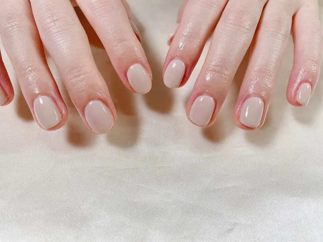 ネイル ワンカラーネイル ハンドネイル mogunail &blowのネイルデザイン